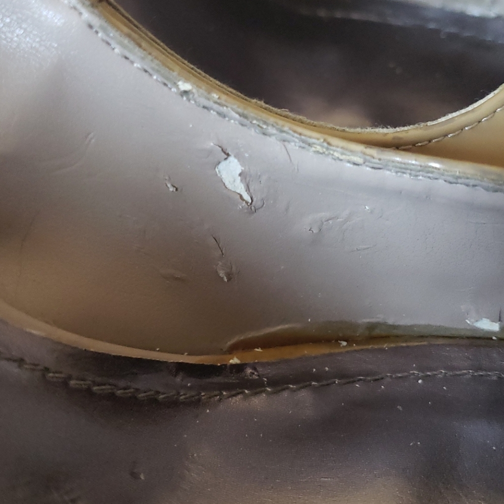 Heels size - Picture 3 of 8